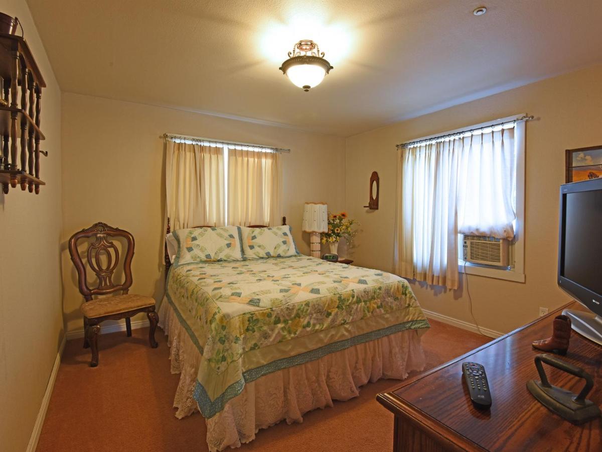 Pine Tree Inn Panaca ห้อง รูปภาพ